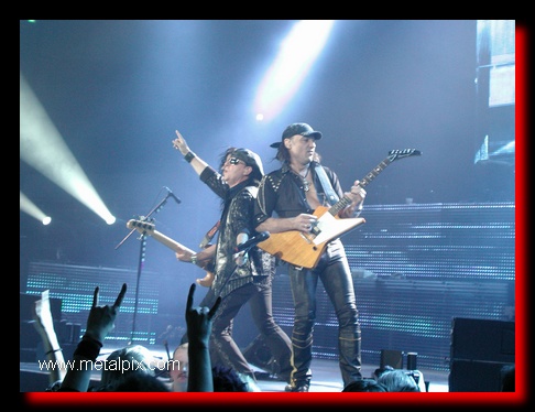 Scorpions025