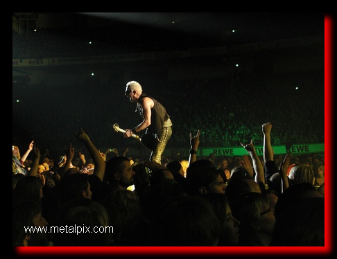 Scorpions045