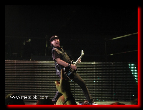 Scorpions048