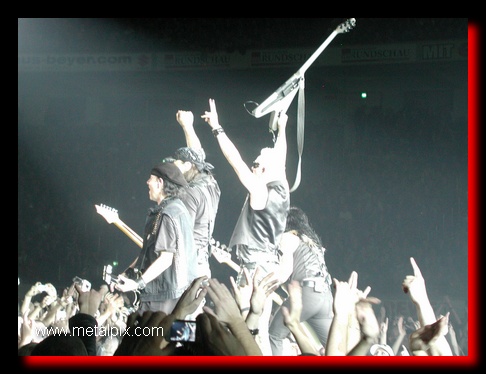 Scorpions054