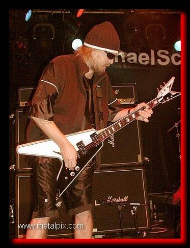 Michael_Schenker032